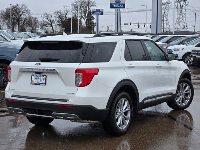 2024 Ford Explorer XLT