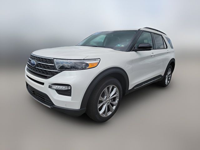 2024 Ford Explorer XLT