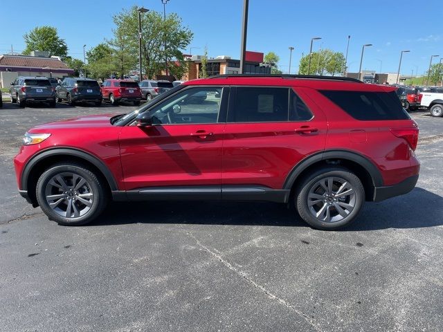 2024 Ford Explorer XLT