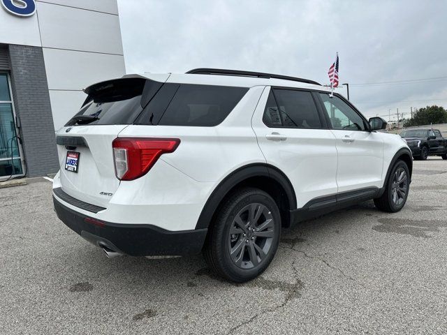 2024 Ford Explorer XLT