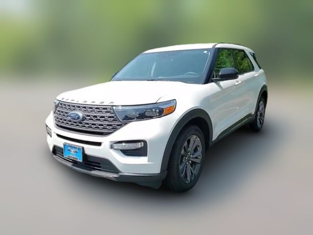 2024 Ford Explorer XLT