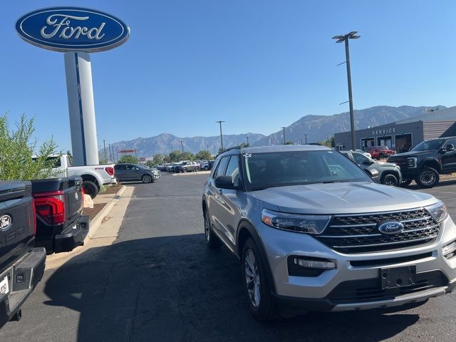 2024 Ford Explorer XLT