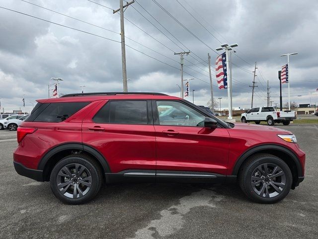 2024 Ford Explorer XLT