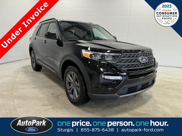 2024 Ford Explorer XLT