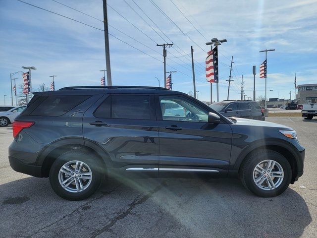 2024 Ford Explorer XLT