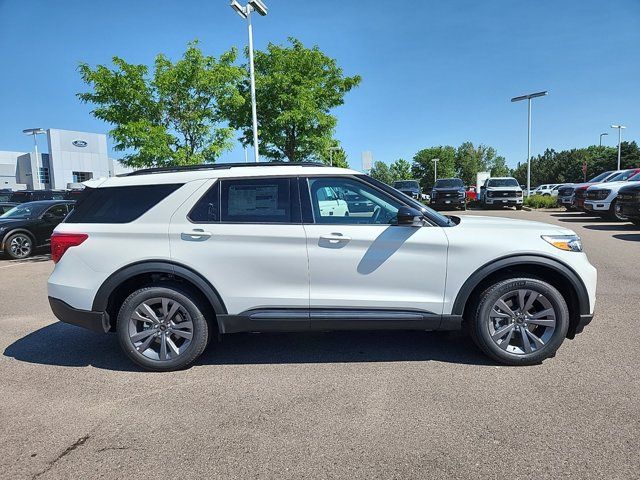 2024 Ford Explorer XLT