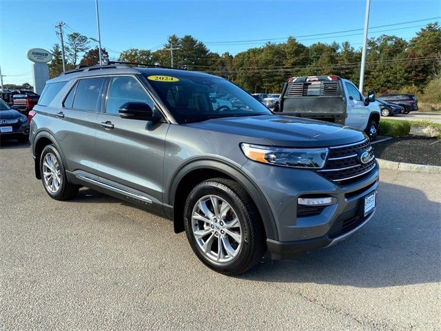 2024 Ford Explorer XLT