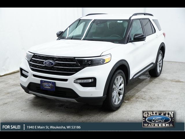 2024 Ford Explorer XLT