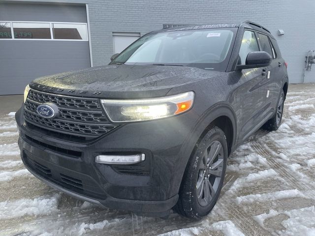 2024 Ford Explorer XLT