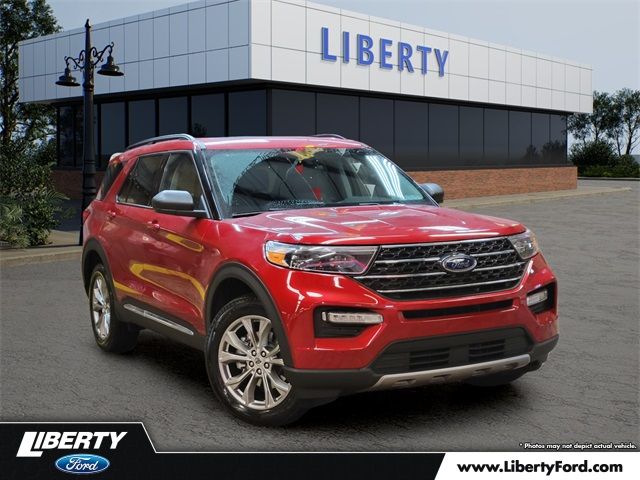 2024 Ford Explorer XLT