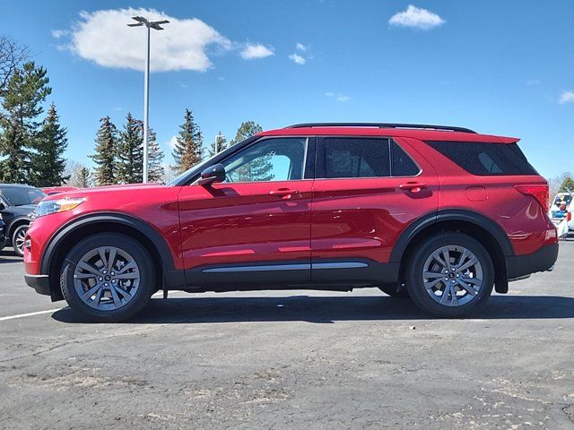 2024 Ford Explorer XLT