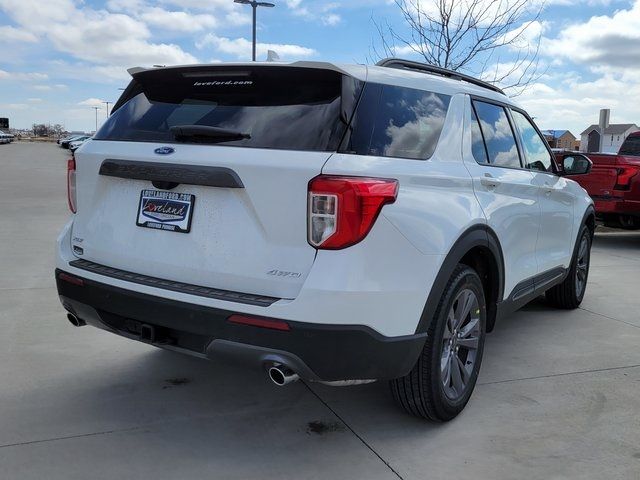 2024 Ford Explorer XLT