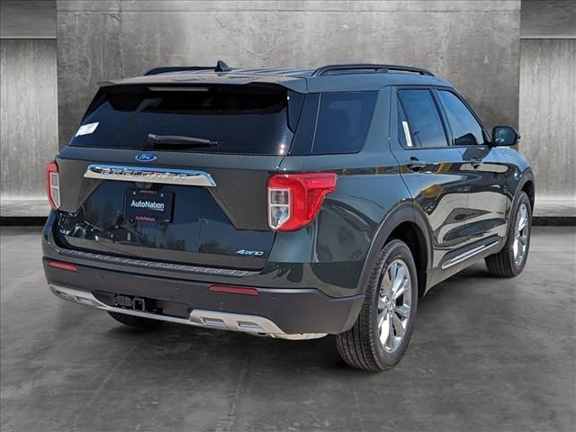 2024 Ford Explorer XLT