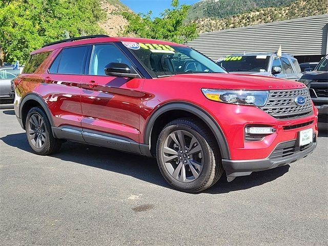 2024 Ford Explorer XLT