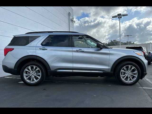 2024 Ford Explorer XLT