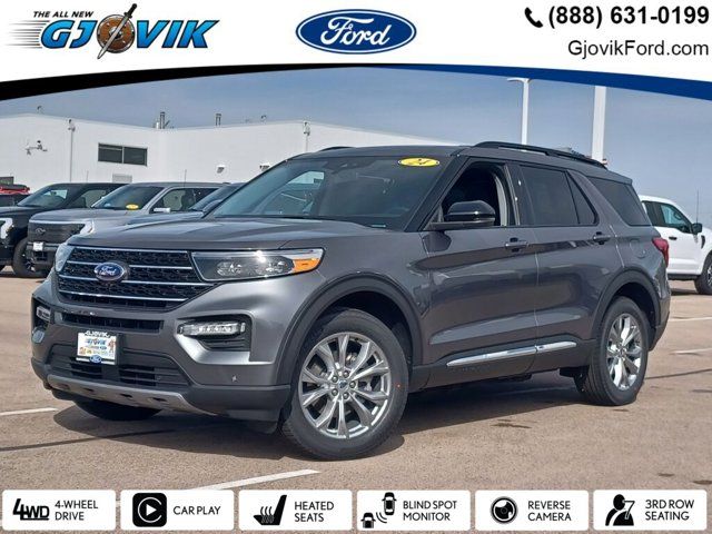 2024 Ford Explorer XLT