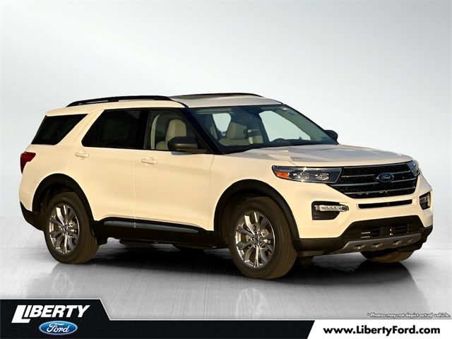 2024 Ford Explorer XLT