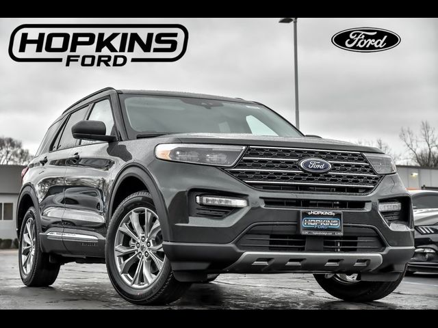 2024 Ford Explorer XLT