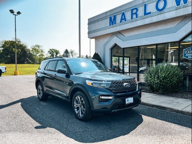 2024 Ford Explorer XLT