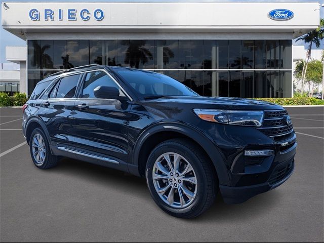 2024 Ford Explorer XLT