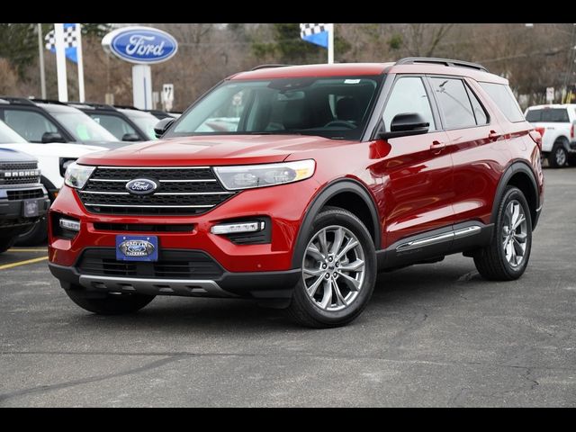 2024 Ford Explorer XLT