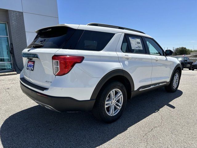 2024 Ford Explorer XLT