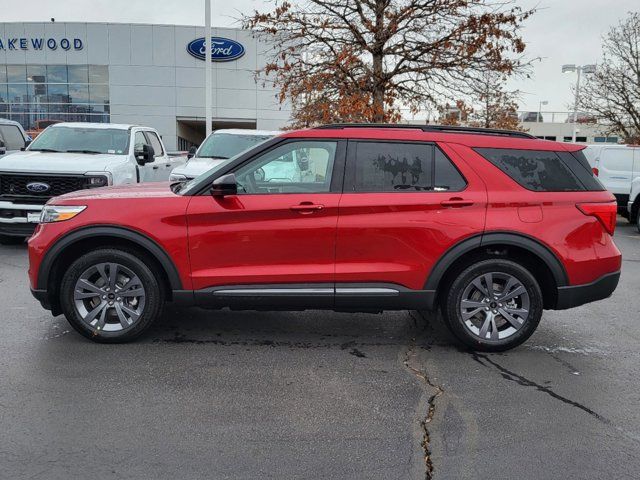 2024 Ford Explorer XLT