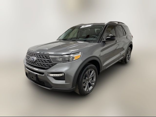 2024 Ford Explorer XLT