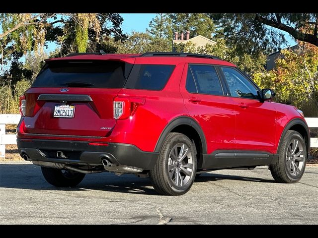 2024 Ford Explorer XLT