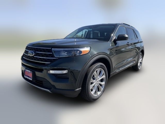 2024 Ford Explorer XLT