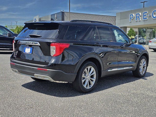 2024 Ford Explorer XLT