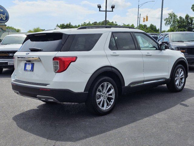 2024 Ford Explorer XLT