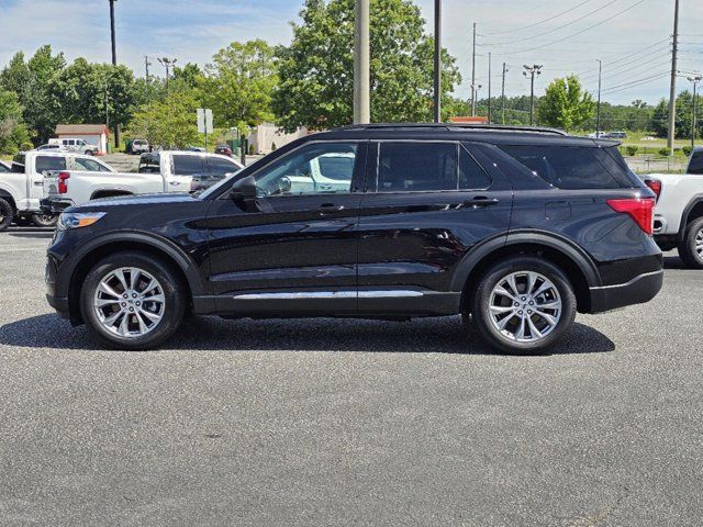 2024 Ford Explorer XLT