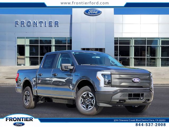 2024 Ford F-150 Lightning Pro