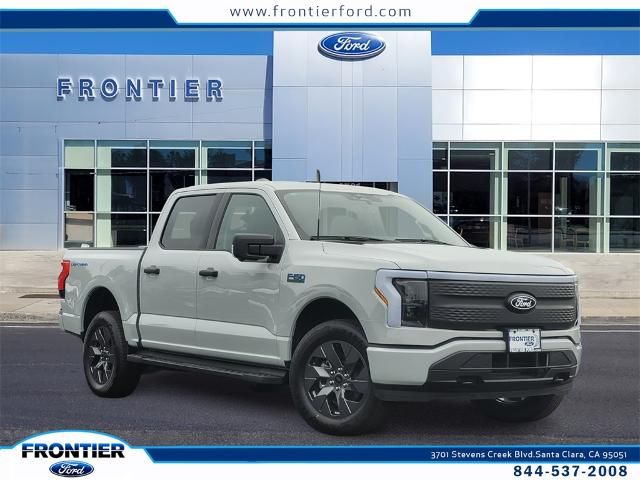 2024 Ford F-150 Lightning XLT