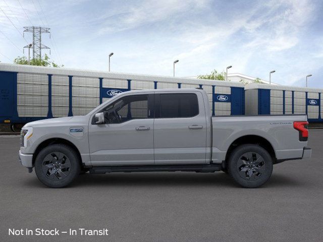 2024 Ford F-150 Lightning LARIAT