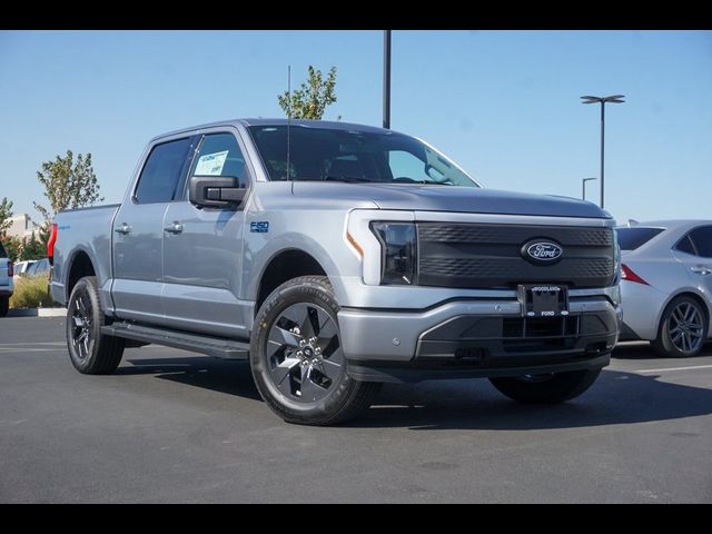 2024 Ford F-150 Lightning Flash