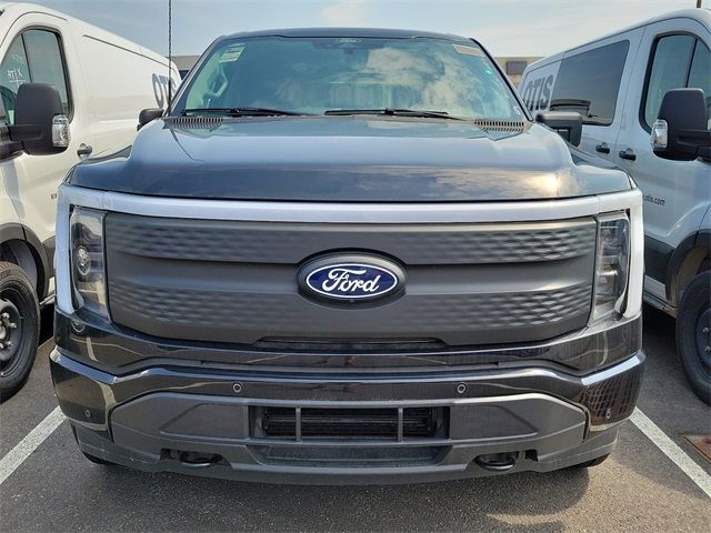 2024 Ford F-150 Lightning Flash