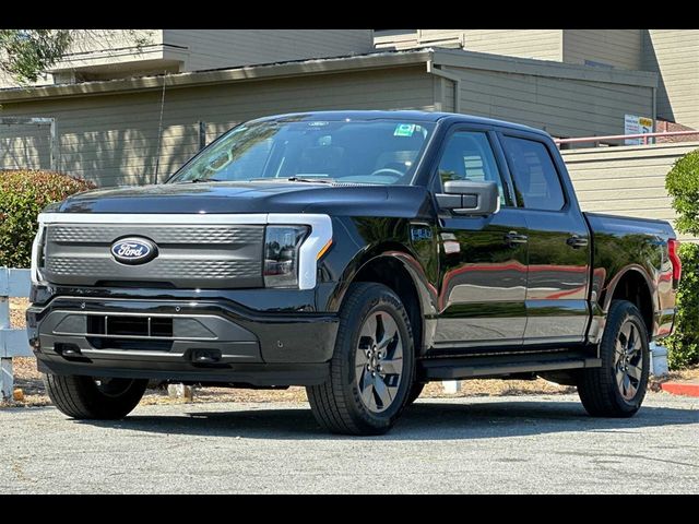 2024 Ford F-150 Lightning Flash