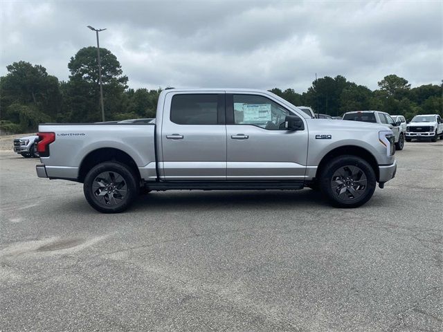 2024 Ford F-150 Lightning Flash