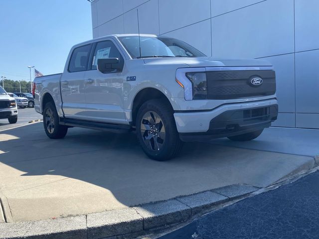 2024 Ford F-150 Lightning Flash