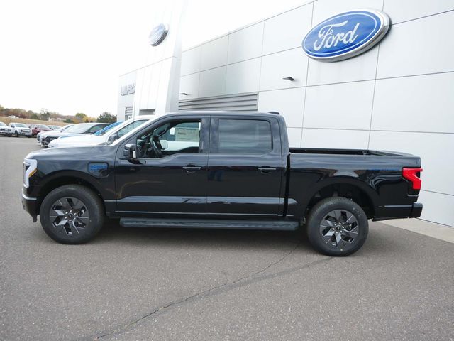 2024 Ford F-150 Lightning LARIAT