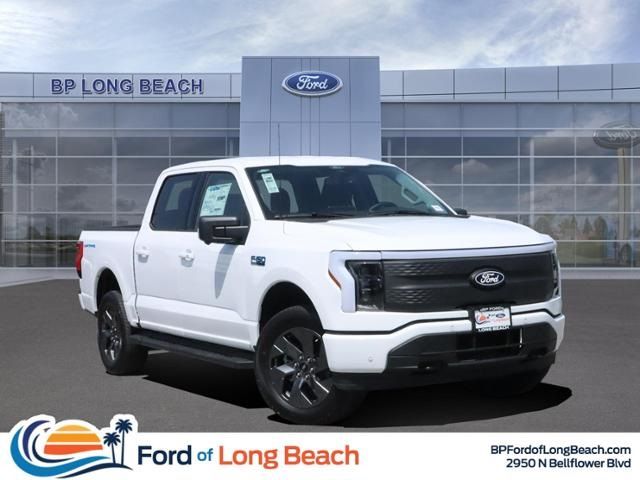 2024 Ford F-150 Lightning Flash