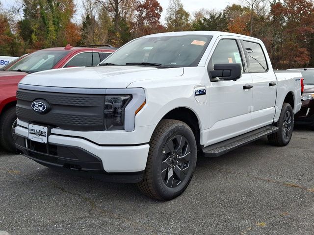 2024 Ford F-150 Lightning XLT