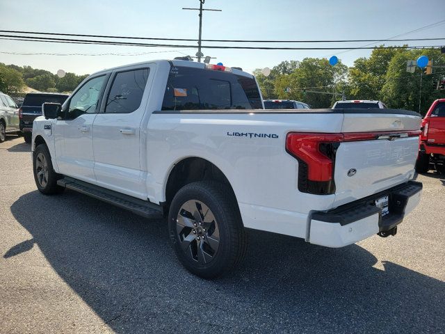 2024 Ford F-150 Lightning LARIAT