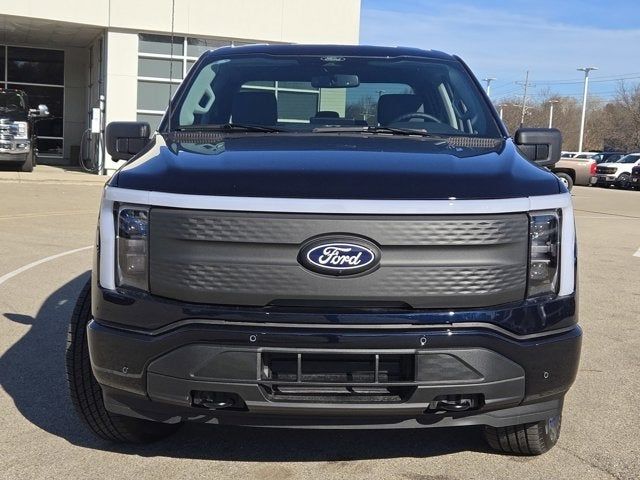 2024 Ford F-150 Lightning Flash