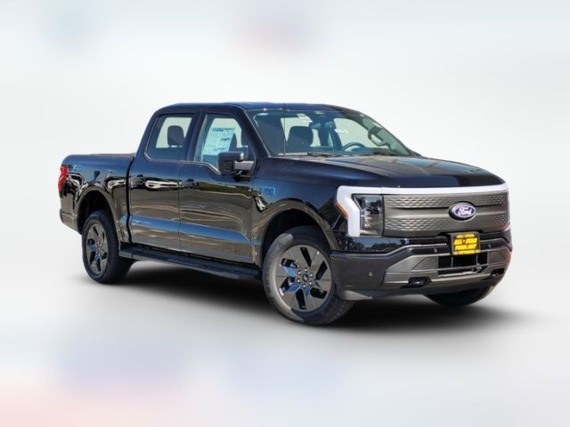 2024 Ford F-150 Lightning Flash