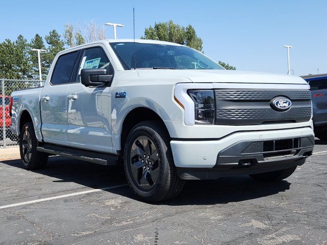 2024 Ford F-150 Lightning Flash