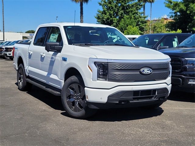 2024 Ford F-150 Lightning Flash