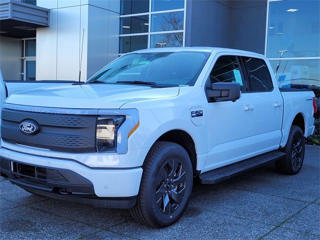 2024 Ford F-150 Lightning Flash